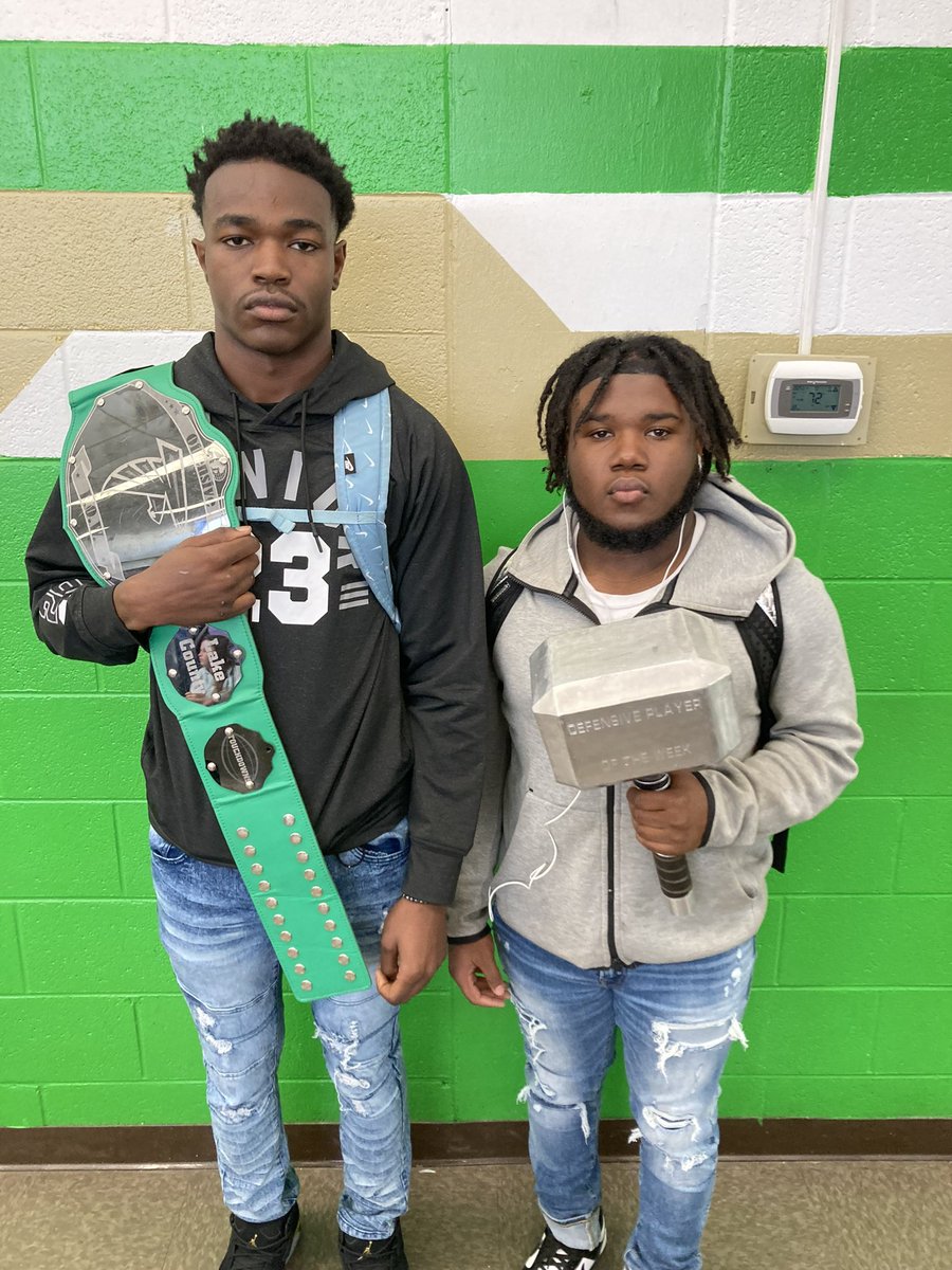 Lake County High School Football (@lakecountyhigh2) on Twitter photo PLAYERS OF THE WEEK VS FULTON COUNTY
Defense: <a href="/Jahmyan1/">Jahmyan Geanes</a> MyMy Geanes: 7 tackles, 1TFL
Offense: <a href="/MalachiClay5/">The Secret Weapon</a> Malachi Clay: 6 catches 147 yards 4 TDS 👀
Ballers on the field and leaders on the team! #ETG PLAYERS OF THE WEEK VS FULTON COUNTY
Defense: <a href="/Jahmyan1/">Jahmyan Geanes</a> MyMy Geanes: 7 tackles, 1TFL
Offense: <a href="/MalachiClay5/">The Secret Weapon</a> Malachi Clay: 6 catches 147 yards 4 TDS 👀
Ballers on the field and leaders on the team! #ETG