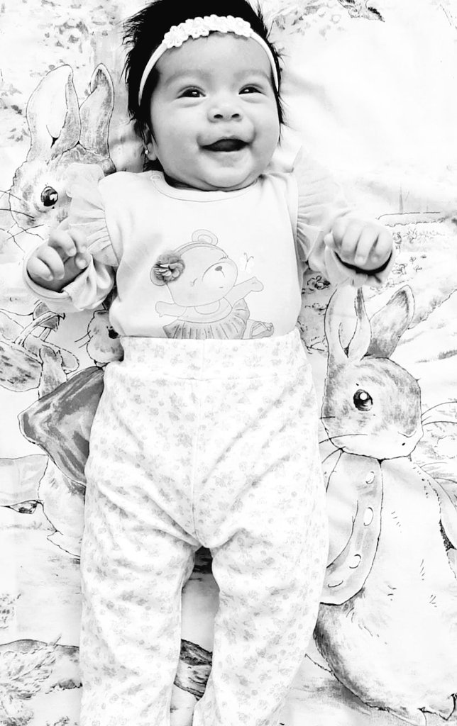 FiorelladeFtim1's tweet photo. Macarena Abigail, feliz 2 meses mi princesita bella, Diosito te siga protegiendo, te amo infinito!!! 💕🐰💋
@GcMZuniga https://t.co/kcfyHSdA7a