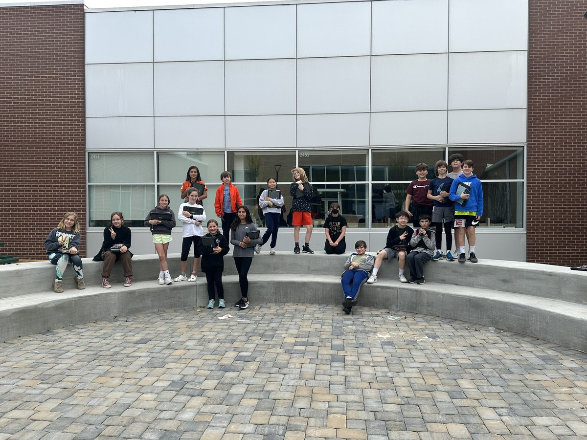 It’s a beautiful day to work outside on our math skills!😎@EHGreeneSchool