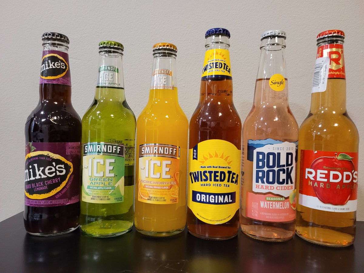 Got these for the next 'tipsy stream'. The ones on the left I know I'll like. The ones on the right I'll be trying out for the first time.
I like my fruity drinks, rum, even shots of whisky. But I've never developed a taste for beer. How do you think I'll do?
#vtuber #hardcider