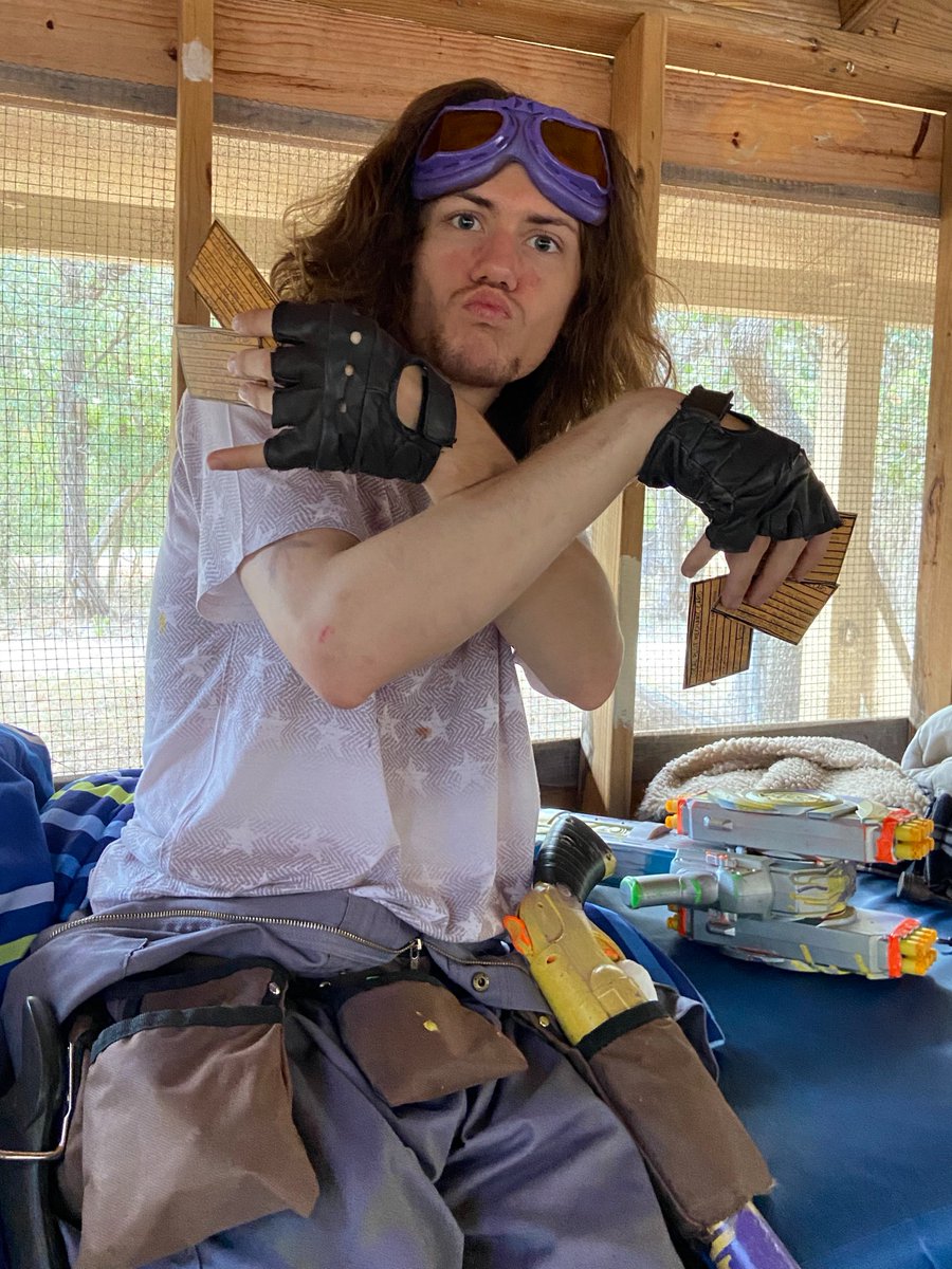 DavvyChappy's tweet photo. Photos from my Texas larp just released

#dystopiaRising
#larp
#DRTX https://t.co/moY0C8XAd8