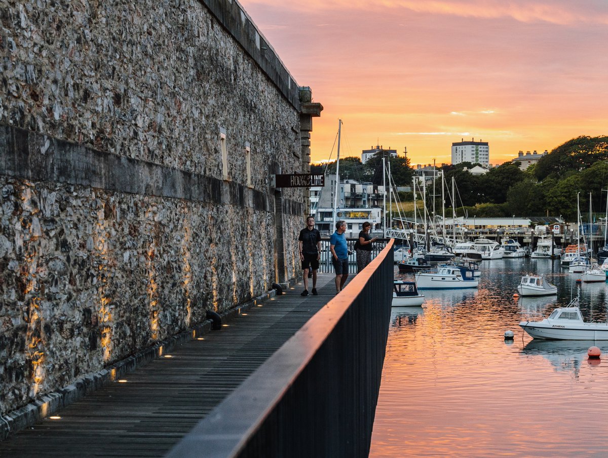 These brand new pictures show life at our @royalwilliamyd in Plymouth This is the most exciting mixed-use neighbourhood in Plymouth, situated on a 15-acre site with its own marina and dramatic views across Plymouth Sound.