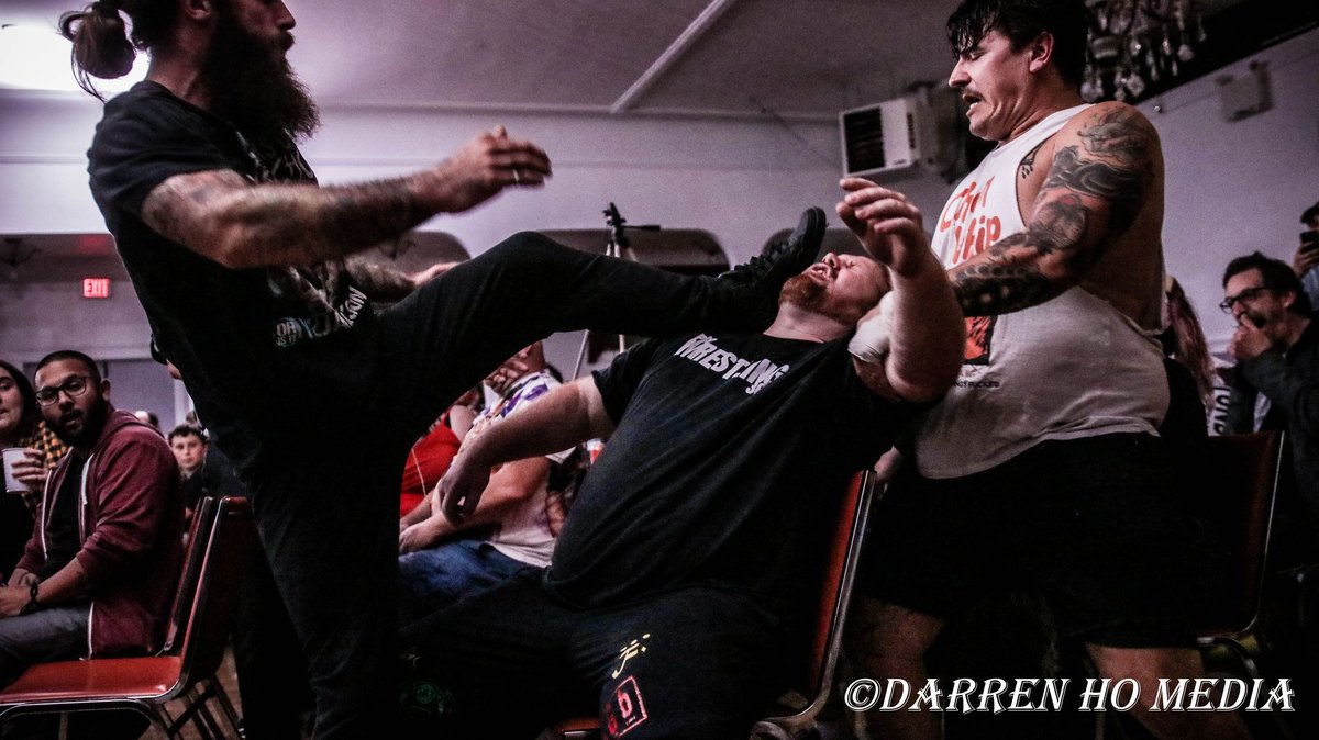 DarrenHoMedia's tweet photo. Due to injury, @MaxwellBensonPW was not cleared to compete which led to @365EddieO issuing a challenge to the @TheMomentaker to a Street Fight with the rest of the members from "The Moment of Truth" and @zal2468 and "Rad Punk" Rad Dad joining the fight.
#365pro #365prowrestling https://t.co/Tkr1CDlX1s