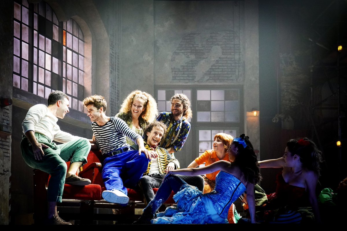 ampygarciafoto's tweet photo. Presentación de Godspell en el @TeatroDelSoho 🎭❤️ 
@antoniobanderas https://t.co/V2VIttYtjZ