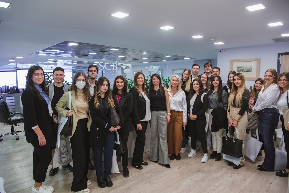 americanpandi's tweet photo. The Mgrs of #AmericanPandI &amp; @EO_Marine hosting a group of students and young people interested in the #ShippingIndustry from the @yes_forum22 at #Americanpandi’s office in #Piraeus, on Tues Oct18. https://t.co/fkyy2gWW7b