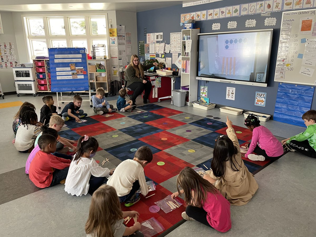 Lizcostelloabc's tweet photo. Ms. Tracz’s kindergarten class is full of amazing mathematicians! @jentealteach #onlywb #gretchkostars https://t.co/tIUU0SWN16
