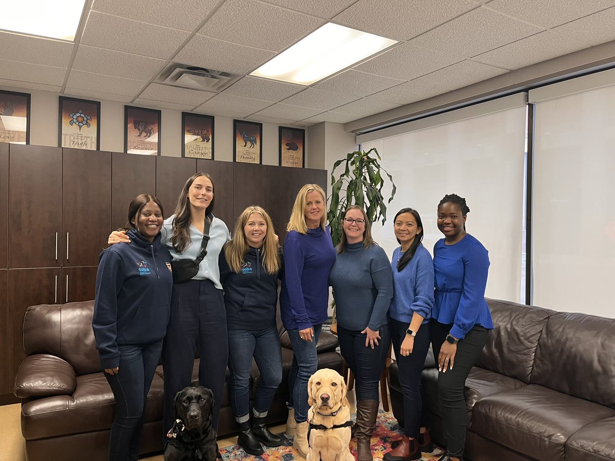 Today we #GoBlueToba to send a message to children and families impacted by abuse that we stand with them and support them as a community.💙

#childabuseawarenessmonth