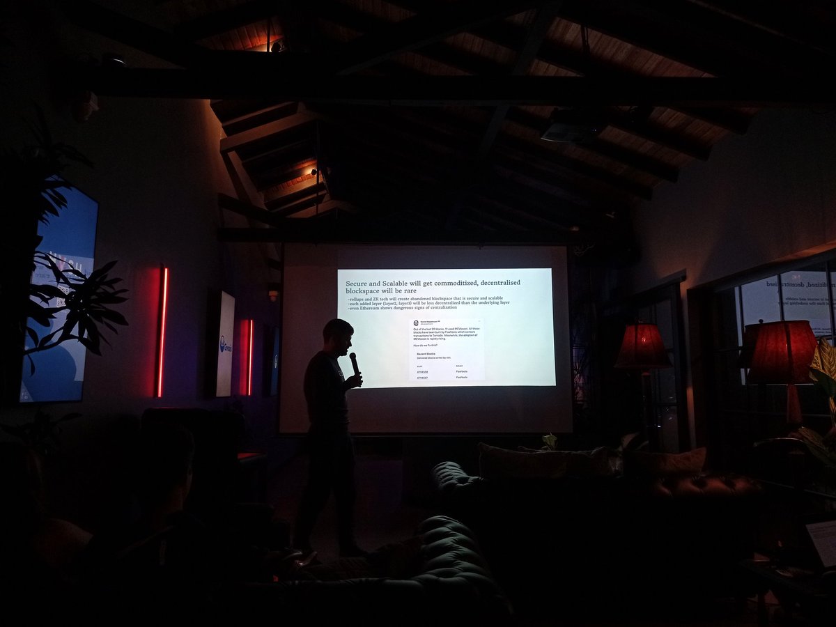 afelipexyz's tweet photo. Can't explain how amazing this week was. Very talented people from around the world visited Medellin, #TheRealCryptoValley, to connect and experience the full potential of web3 technology in LATAM. Many growth opportunities were born at @EthMedellin, this is just the beginning. https://t.co/zImST115RN