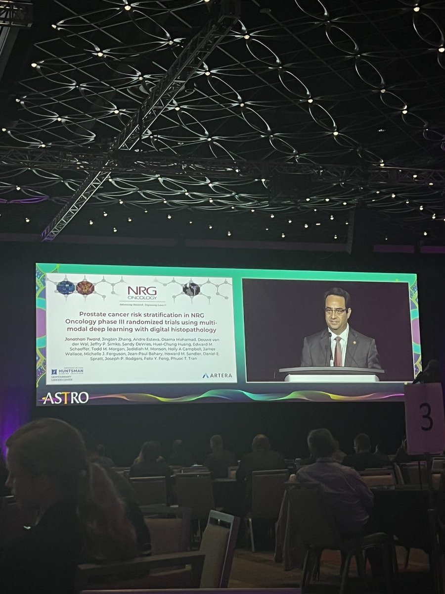 Our very own Dr. Jonathan Tward @prostatemd presenting At the #ASTRO22 Plenary Session