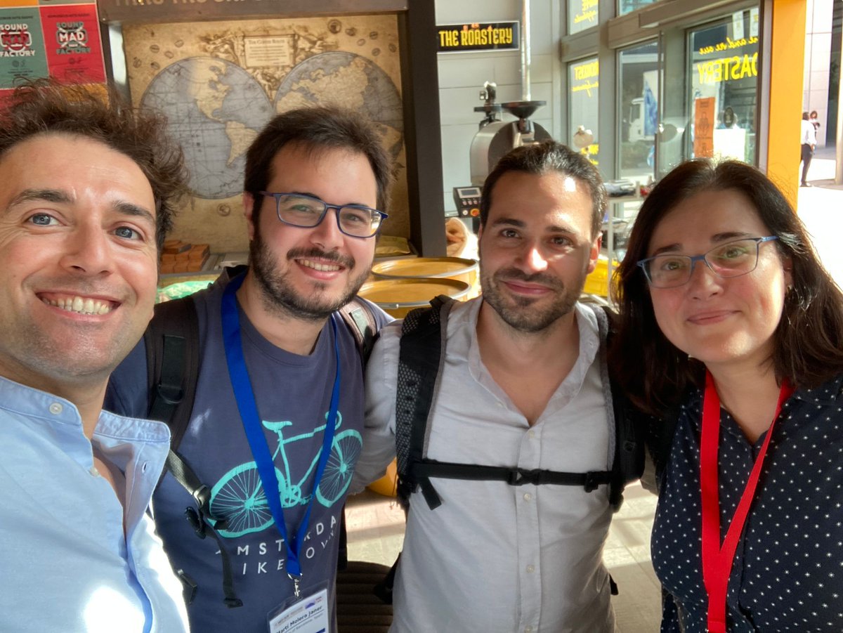 tandrear1's tweet photo. Former and current group members in the same picture. Proud to contribute to sustainable chemistry together.  @nanoGe_Conf  #MATSUS22 @In2Ub https://t.co/5l2ASaa6kt