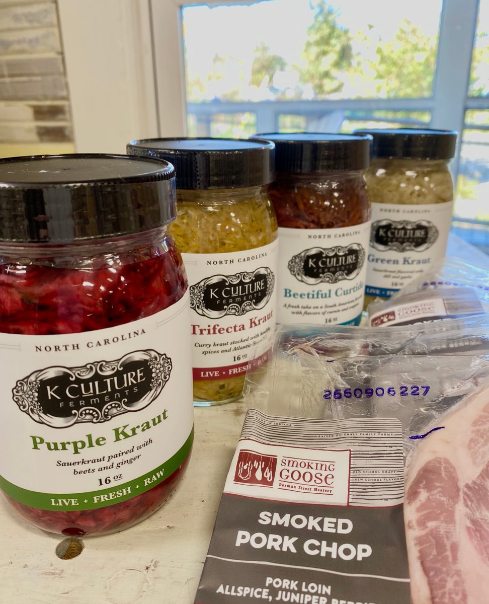 LocoPops tweet media