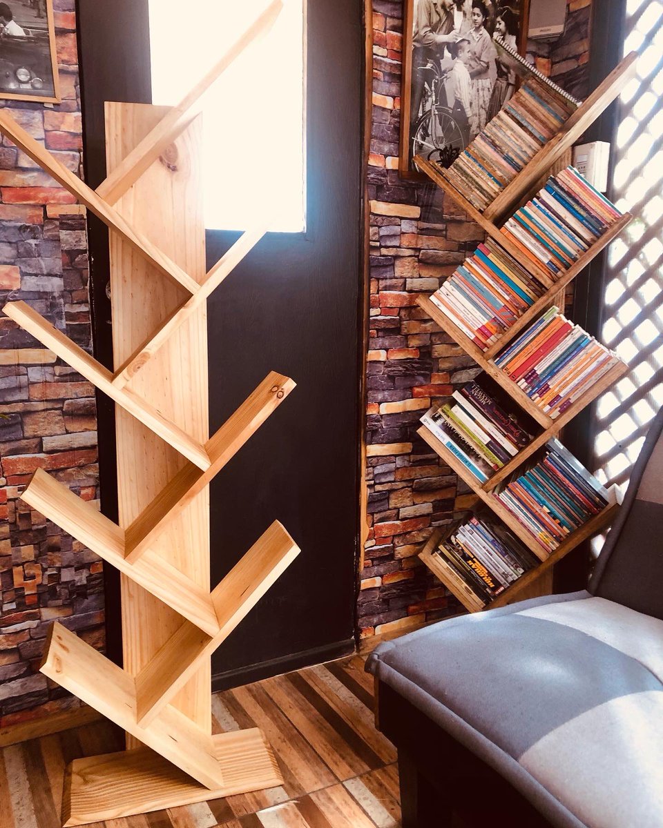 Hola me ayudas con un RT librero tipo árbol. Valor $40000  135x45x18