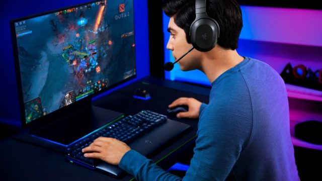 Jones__Trader's tweet photo. What if video games could switch on &amp; off-chain? 

Bridging the next million gamers to Aurory👇 https://t.co/HQuyo438vp