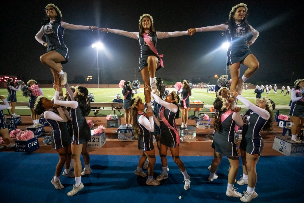 SanGabrielUSD's tweet photo. How about them Eagles! Congrats to Gabrielino #highschoolfootball on the BIG homecoming victory.

#SanGabrielCA #FridayNightLights https://t.co/Wy9bnzj50U
