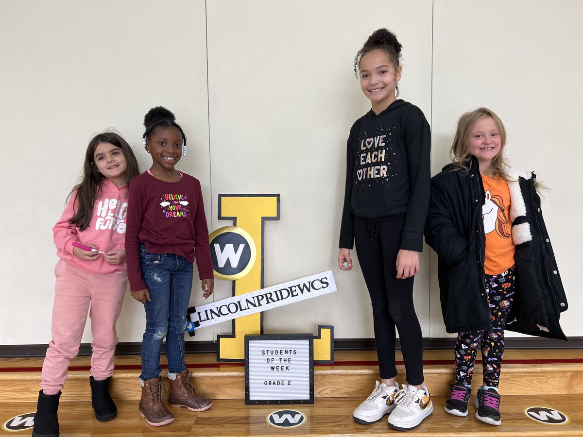 MrsPytlikWCS's tweet photo. Last week’s Student of the Week!  Kudos to these kiddos!!
#LincolnPrideWCS https://t.co/J6GOTEIABT