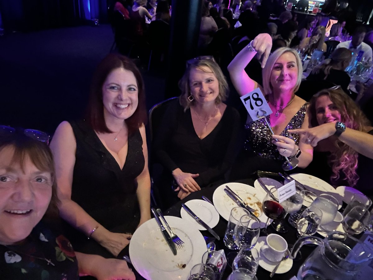 Becky81RM's tweet photo. @HSJptsafety @YeovilHospital team YDH proud to represent south west maternity care at the awards #makingadifference it’s going to be such a fun night! ⭐️ 🥂🥂 💃🏼 #hsjpatientsafety https://t.co/WOXBzu9472