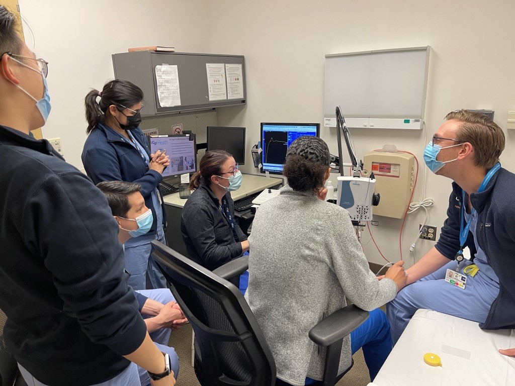 Neuro residents learning EMG and nerve conduction studies during our Thursday outpatient didactic lecture series! #UCSFNeuro #FutureNeurologist