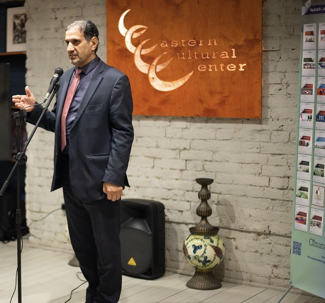 M_CIARS's tweet image. بالتعاون مع/مركز الثقافة الشرقية،في معهد الاستشراق في موسكو، تم (يوم الخميس:٢٠ أكتوبر ٢٠٢٢م) تدشين، كتاب:الراية الحمراء في المشرق العربي.
•بمشاركة نخبة من المستعربين الروس والمثقفين العرب، وحضور/يلينا مولكميان، زوجة المؤلف الراحل/كوساتش.
@drmajedat
@RusEmb_KSA
@KSAembassy_RUS