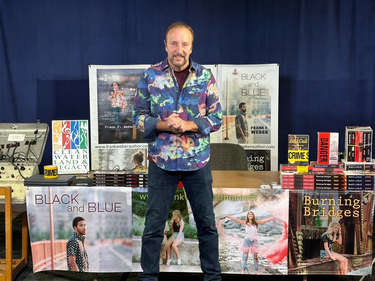 FWeberauthor's tweet photo. Happening now! #live at the New Ulm Public Library! 

Great crowd! #newulm #library #booktalk #bookchat @BPonGreen @KristaSoukup #BookBoost https://t.co/FnDlYavSPi