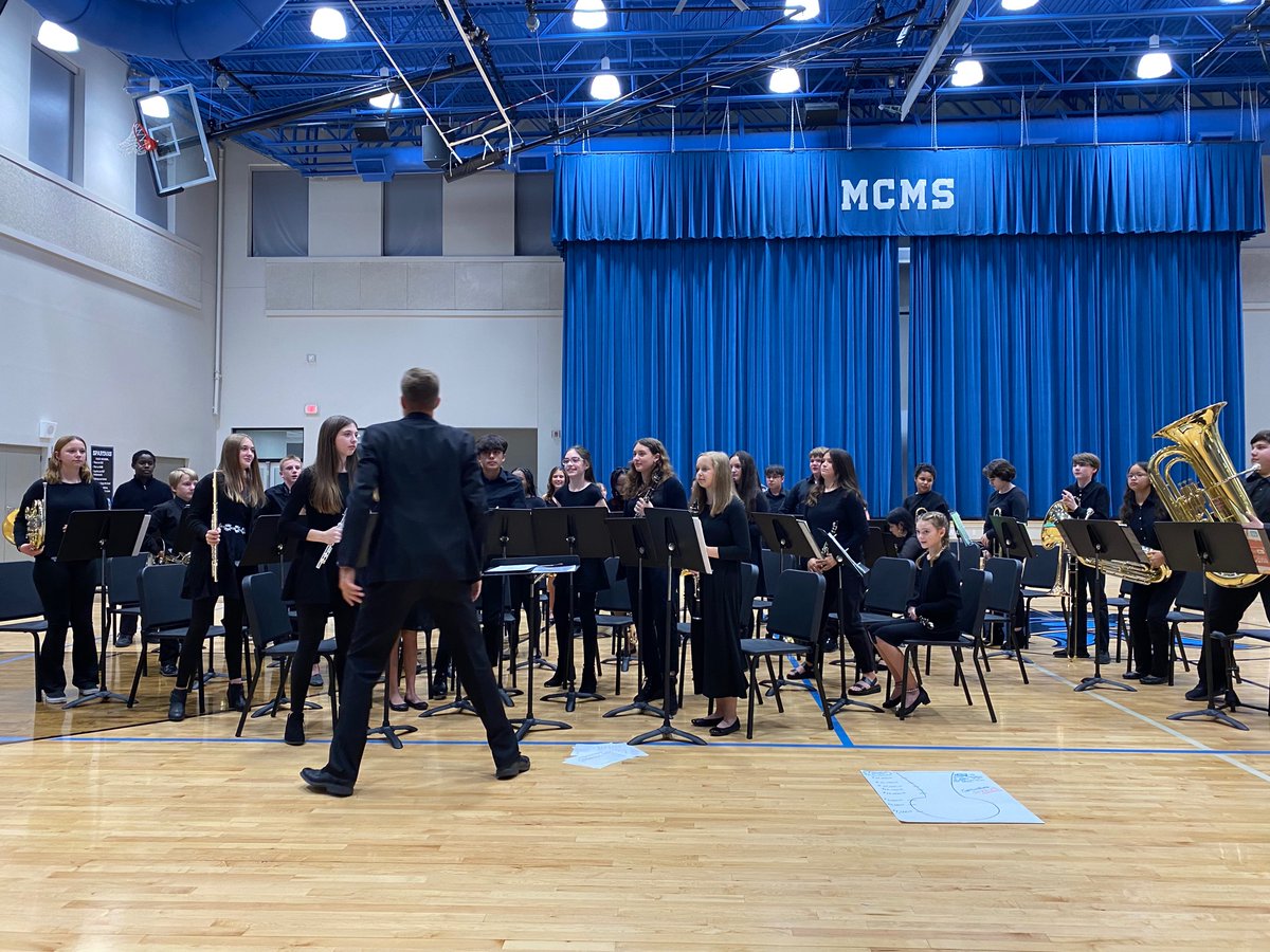 MCM_Frysc's tweet photo. Spartan Band rocked tonight! The 6th grade band and 7/8 concert band were wonderful! Job well done Mr. Osborne and students! https://t.co/7Q55sWId4R