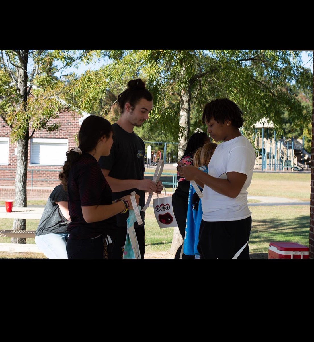 Keeper_Program's tweet image. “I walk in the rain, but I am not the rain. I am not my sadness.” Thank you to Joy Keith for the salt lamps and wonderful accessories. Thank you to @kcfoodfusions for the delish food. Shout to all of the volunteers for making this day special. ❤️