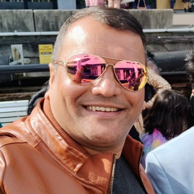 himsfile's tweet photo. #NewProfilePic https://t.co/czCOzLBDh5