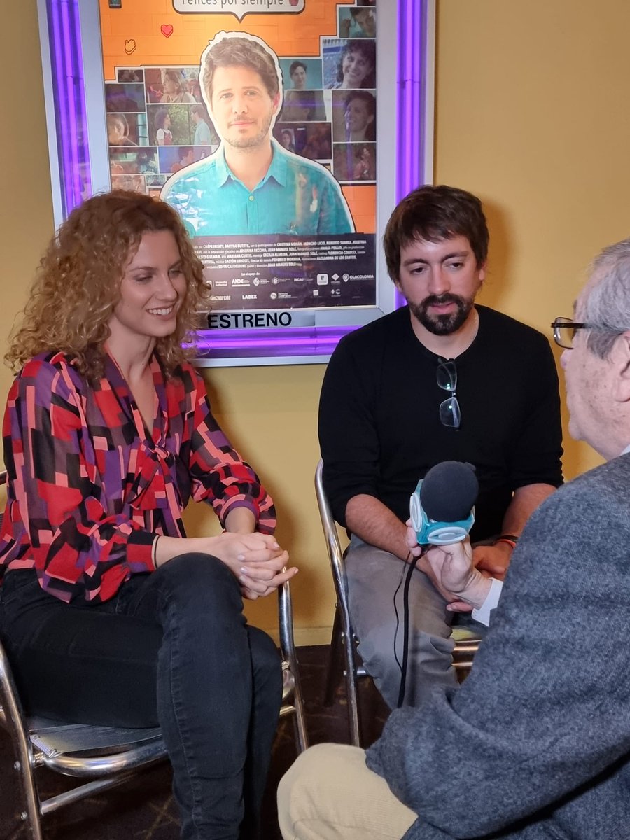 jackiestratta's tweet photo. Hablemos de una comedia romantica uruguaya.Julio,felices por siempre.Un genero que no es tipico en nuestro cine.Guionada y dirigida por Jose Manuel Sole,sobre guia turistico soñador,quien conoce a una turista americana.. relacion se complica cuando  estudiante vuelve a su pais. https://t.co/uxsd9AqwhC
