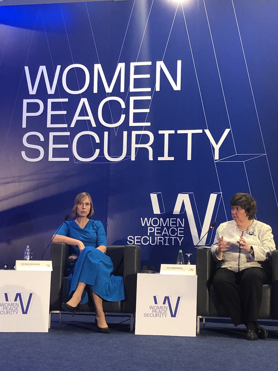 anitavandenbeld's tweet photo. Thankyou to President of Kosovo @VjosaOsmaniPRKS for inviting me to speak at #WPSRK2022 and for your leadership on #WomenPeaceSecurity around the world. It was a pleasure to meet you again to discuss our shared values & the strong relationship between Canada and #Kosovo. #SC1325 https://t.co/xhNHEubCzv