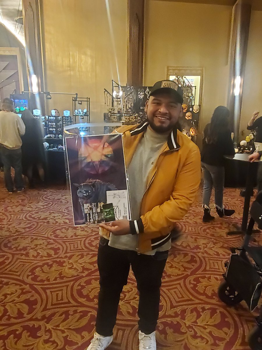 LenoxArtist's tweet image. Thanks again to all the awesome fans from this Sunday at Bazaar of the Bizarre and @FMKirbyCenter #sataniccoloringbook #lordsofthecosmos