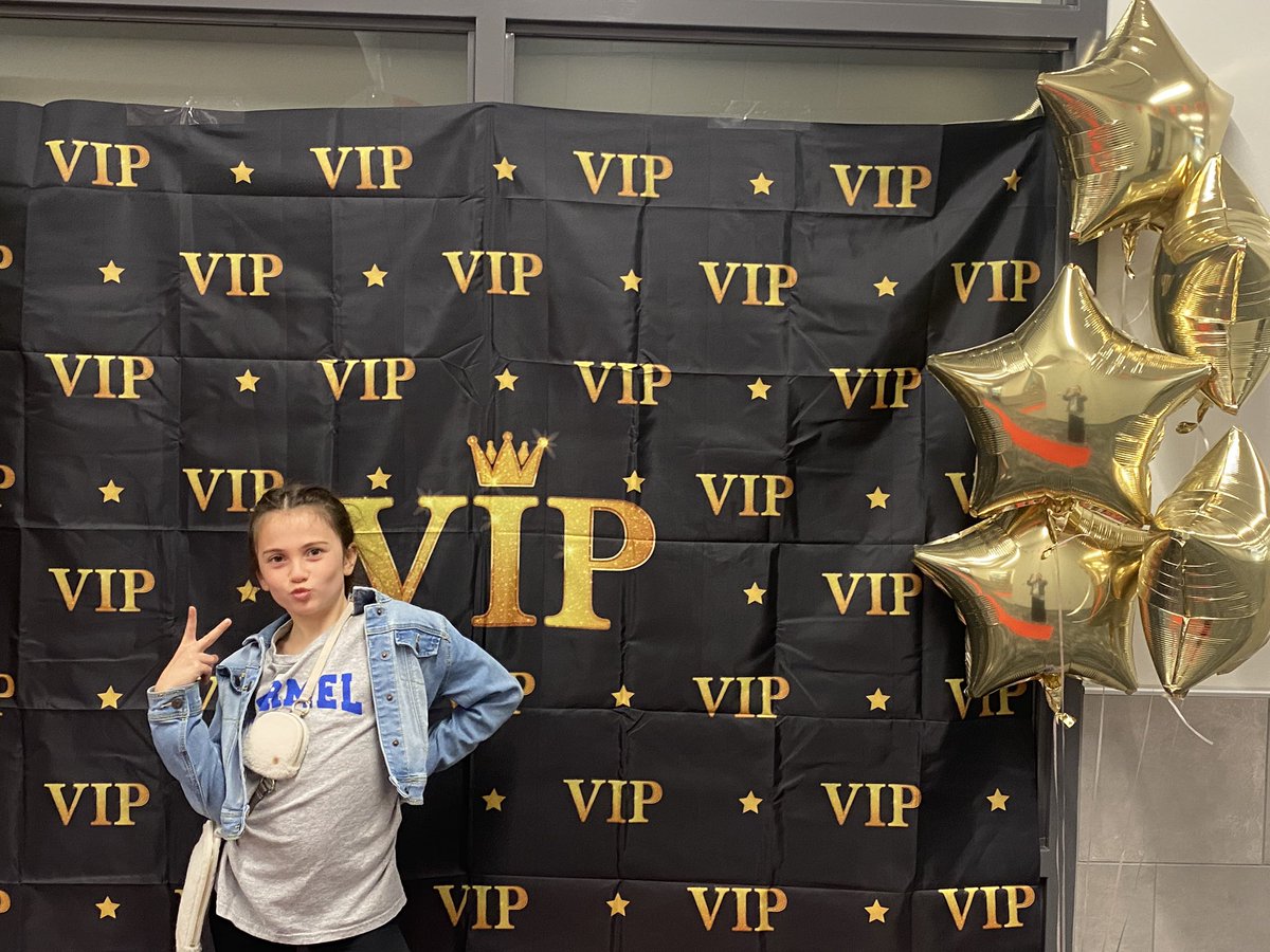 Kristen Selm tweet media