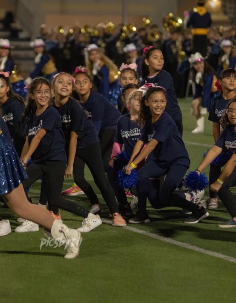 bvilla0's tweet photo. Thank you @ehsTrooperettes https://t.co/CIiped9Yv1