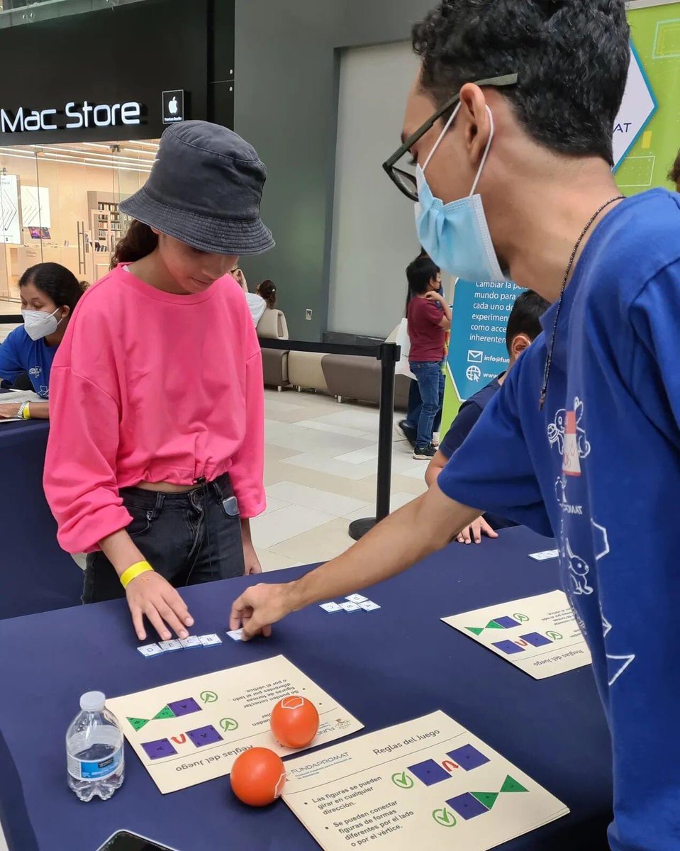 fundapromat's tweet photo. Compartimos más fotos de nuestros participantes explorando la divertida actividad "Sumétricas" el domingo 23 de octubre en nuestro Carnaval de Matemáticas en Atrio Costa del Este
#fundapromat #matemáticas #panamá #promocióndelasmatemáticas #mathisfun #ilovemath #ilovemathematics https://t.co/N9o0oPMA8E