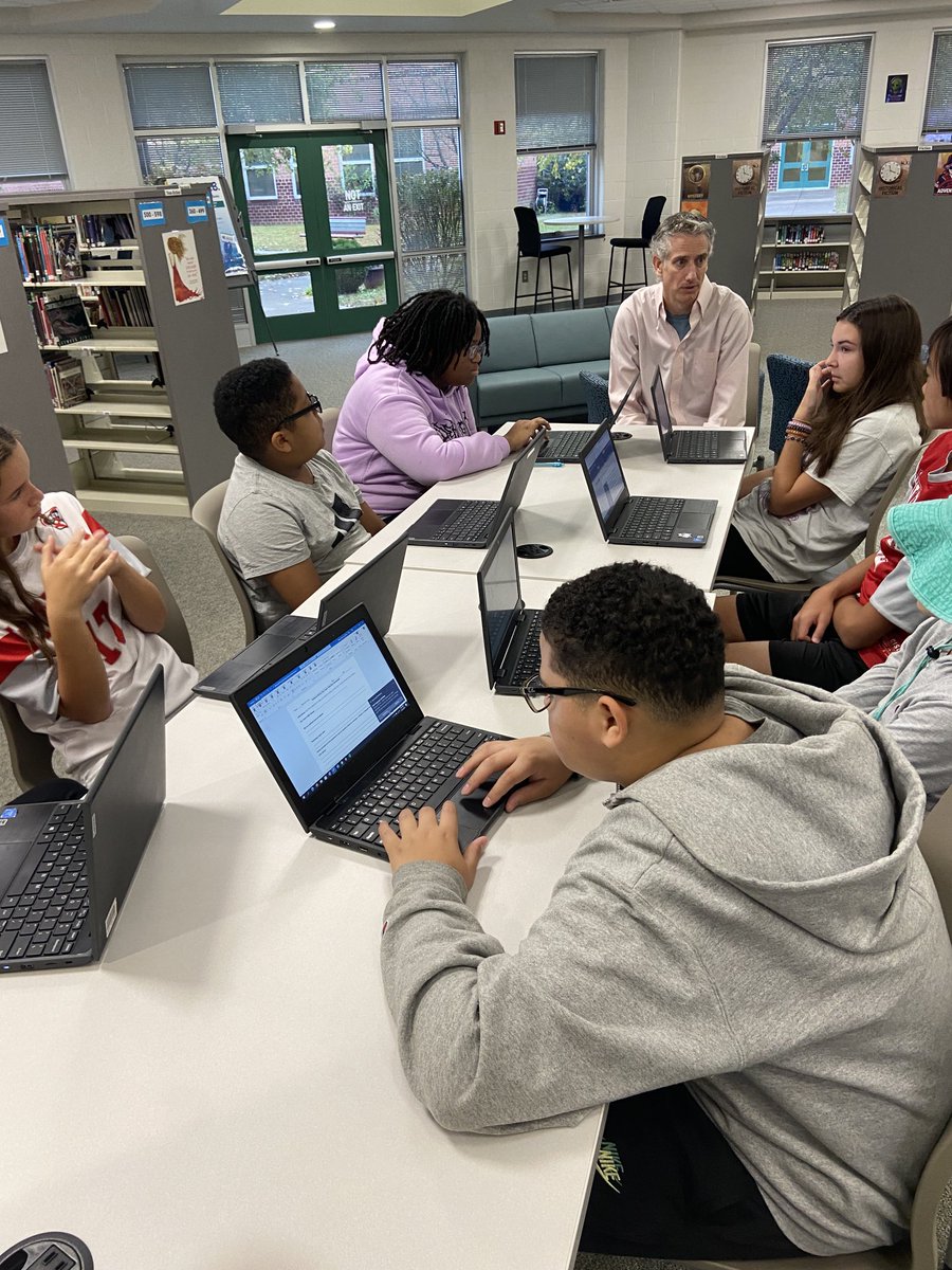 whmsmedia's tweet photo. History fair topic selection is in full swing with Mrs. Reid’s 7th graders and help from Devin Page. #NHD #Frontiers https://t.co/ZYWoH32RKO