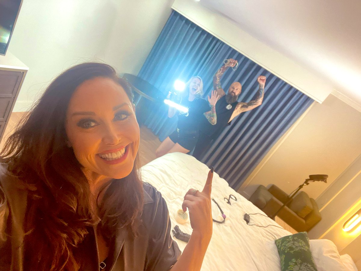 Christina Carter tweet media