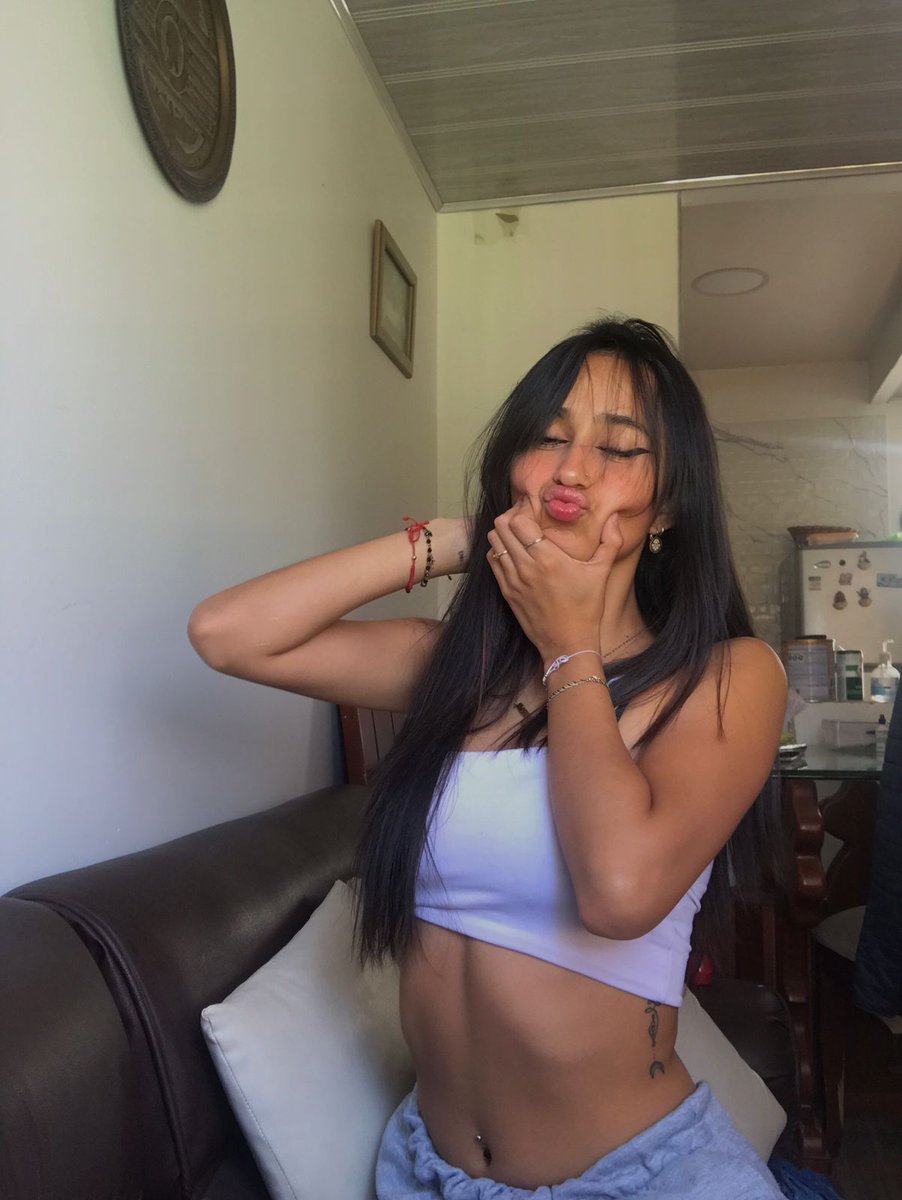 LauValMc's tweet image. Nadie me da picos.