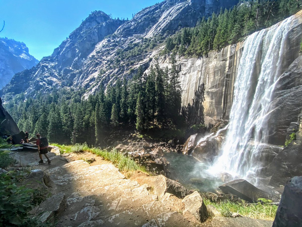 One of our R4 adult Neuro residents, Nathaniel, loves to find peace between rotations hiking Yosemite, less than 4 hours away from San Francisco! Check out this photo from his last hike! #UCSFNeuro