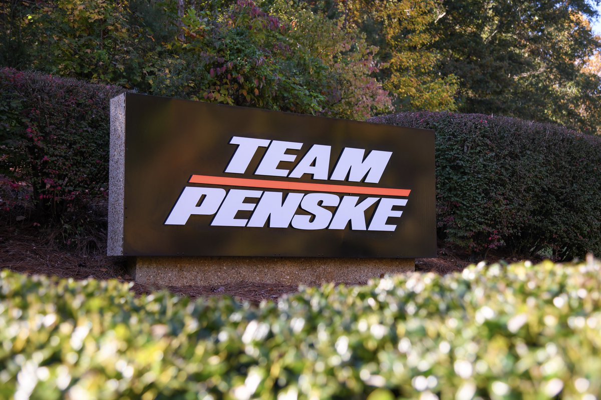 Do you have a passion for motorsports and visual storytelling? Team Penske is looking for a Creative Video Content Coordinator! Learn more: bit.ly/3zbeeW6