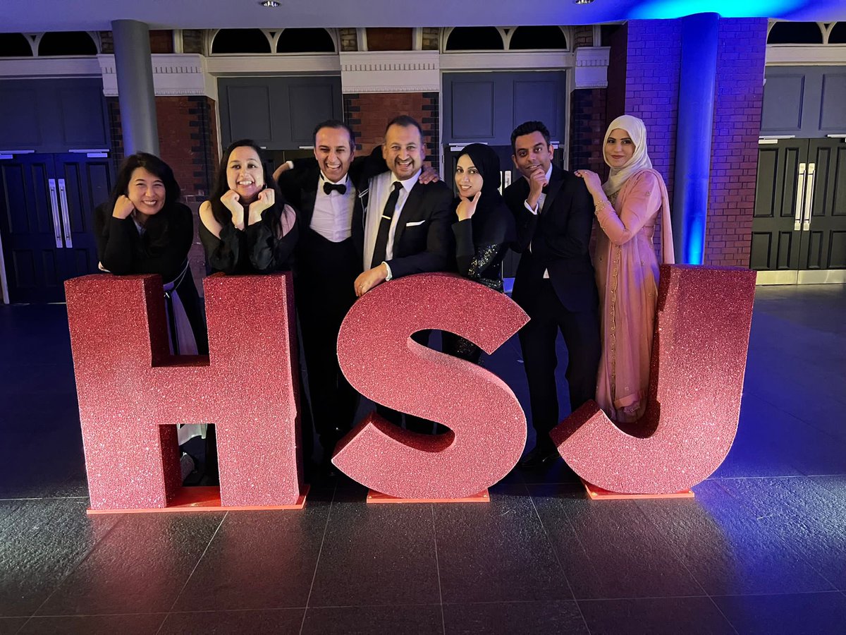 Aaliya_UK's tweet photo. Having a fantastic night with the #PCCLEs 🥒 at the #HSJPatientSafetyAwards @HSJ_Awards

@tristi_tanaka Tania @rajivkalia7 @Doctor_Masood @DrRajivSharmaUK @drnadiawahid 

Thanks @nhs_mike for 📸 https://t.co/46FA91PTFi