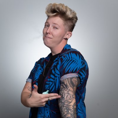 sydstig's tweet photo. Douche #NewProfilePic https://t.co/QdUCx9seb2