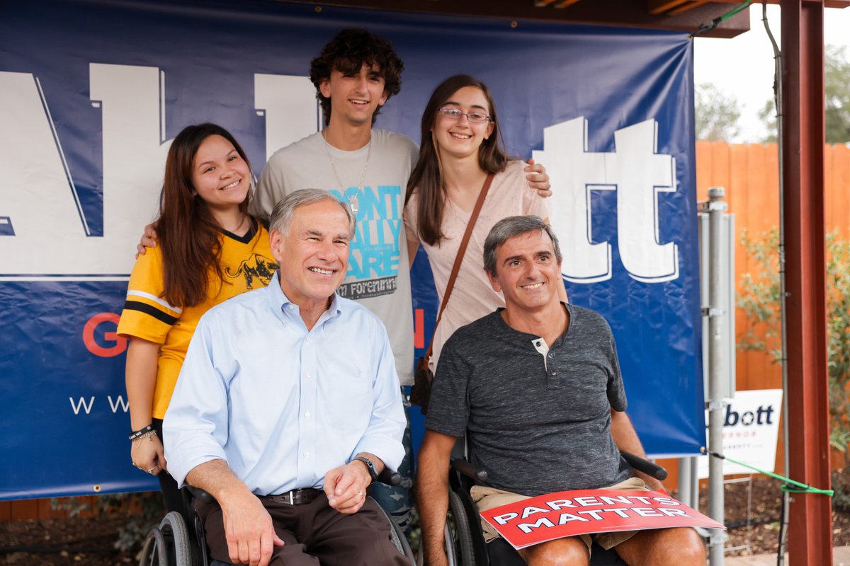 Greg Abbott tweet media