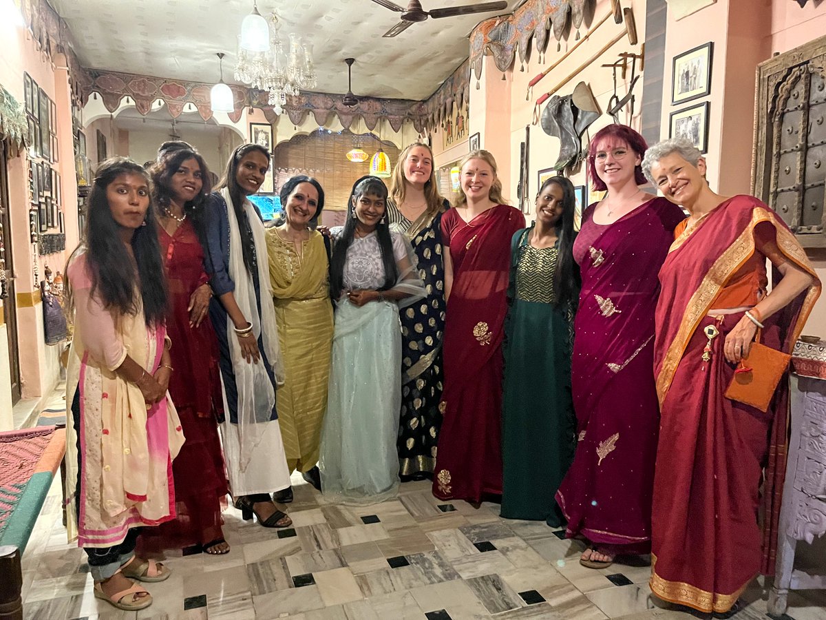 SambhaliUS's tweet photo. Happy Diwali from Jodphur! 🧨 Sambhali U.S. President @shereen_arent  joins the celebration at @SambhaliTrust , including some girls from the Trust's boarding homes and international supporters. 
#DiwaliCelebration #Diwali2022 https://t.co/0KNvgiy1m9