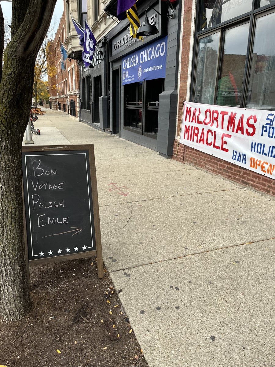 Nisei Lounge Chicago tweet media