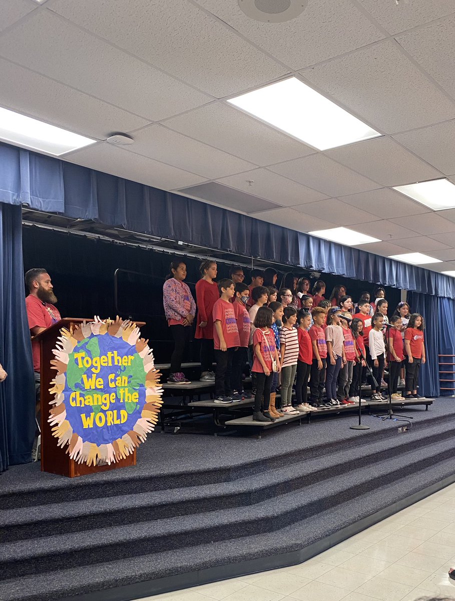 NISDElemSS's tweet photo. Parade of Nations is an amazing event that takes place at Colonies North Elementary where students celebrate where they are from, their cultures, and diversity in the community. What a beautiful parade! @NISDCNE #NISDSSIgnited https://t.co/OdpeI0pjCn