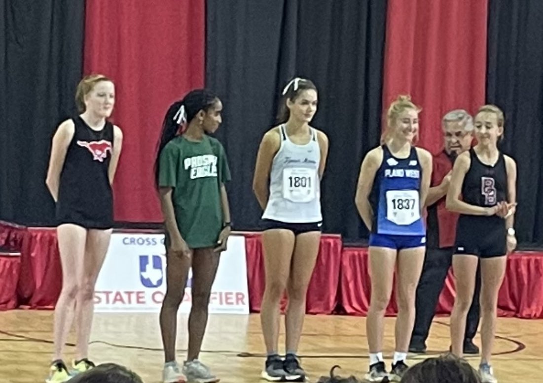 ProsperXCTrack's tweet photo. We are so proud of our PXC Teams! The Lady Eagles finished 6th and The Eagles finished 3rd out of 24 teams! Shewaye Johnson finished 7th and Jack Johnston 4th, both earning All Region Honors. The boys team and Shewaye Johnson are state bound! RTB #ProsperProud 💚🦅 https://t.co/Fx8bKLR12U
