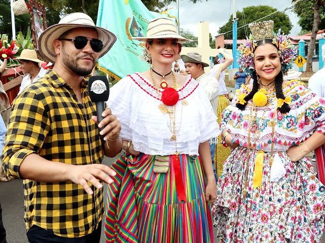 Paula Maria González tweet media