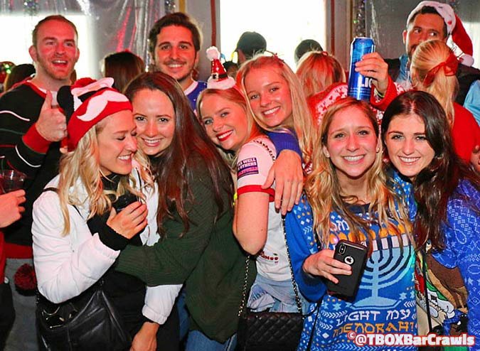TBOXBarCrawls's tweet photo. 47 days til #TBOX2022 - get your tix before the next time ticket prices go up this week! https://t.co/faCxZLTc1x - an amazing deal on the most FUN DAY OF THE YEAR - Chicago's Original #12BarsofXmas #Christmas #PubCrawl - DECEMBER 10, #Wrigleyville https://t.co/YBMfQmUAa1