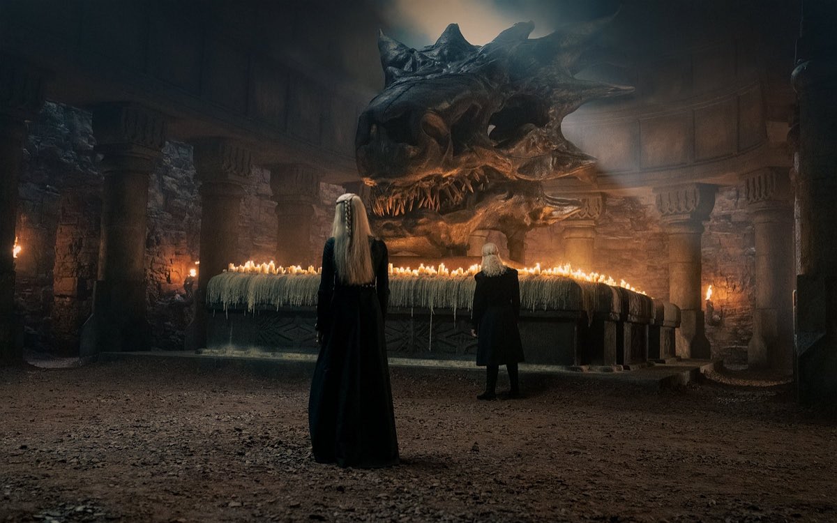 Zequiodzilla's tweet photo. La Casa del Dragón es el perfecto ejemplo de que algo que a priori parece hecho únicamente para ganar dinero fácil realmente puede tener mimo detrás. Ha sido una temporada de lo más entretenida. Tengo muchas ganas de ver cómo avanza. https://t.co/u1RkhA61p3