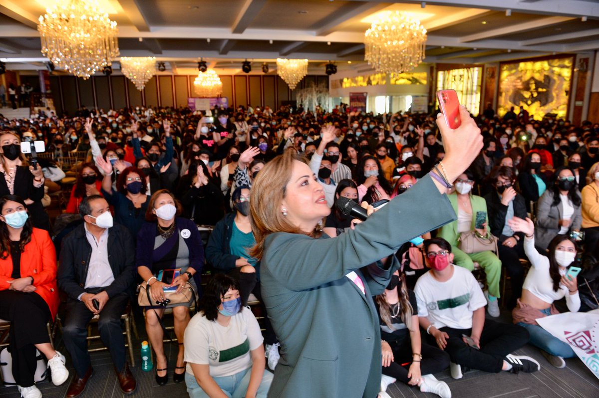 AnaLiliaHerrera's tweet image. 31 millones de jóvenes en #México merecen que una ley los represente: #LeyDeJuventudesYA.