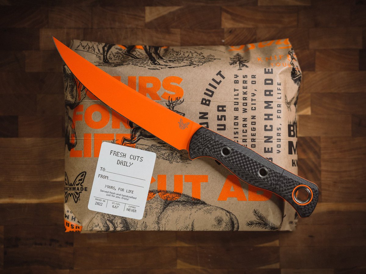 BenchmadeKnives's tweet photo. Unwrap a Meatcrafter!
This holiday season, select or customize a Meatcrafter and have it delivered along with our butcher-paper gift wrap and label so you can make it a special unboxing experience.
https://t.co/11QagQdo1O
#YoursForLife
#MadeInUSA
#Meatcrafter
#giftwrapping https://t.co/1U25jUgE1x