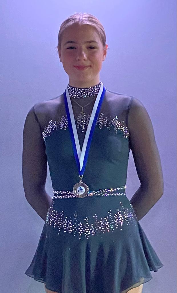 DebbieJSmythe1's tweet photo. @DGS_PEdept @SlaterR92 @MissEdwards2023 @DidcotGirls Very proud of Lily for claiming 2nd place in  her first Intermediate Novice Ladies competition in Aberdeen this weekend, well worth the 18 hours of driving!  A massive achievement in her first competition at this higher level x https://t.co/ZRTBjEYRAs